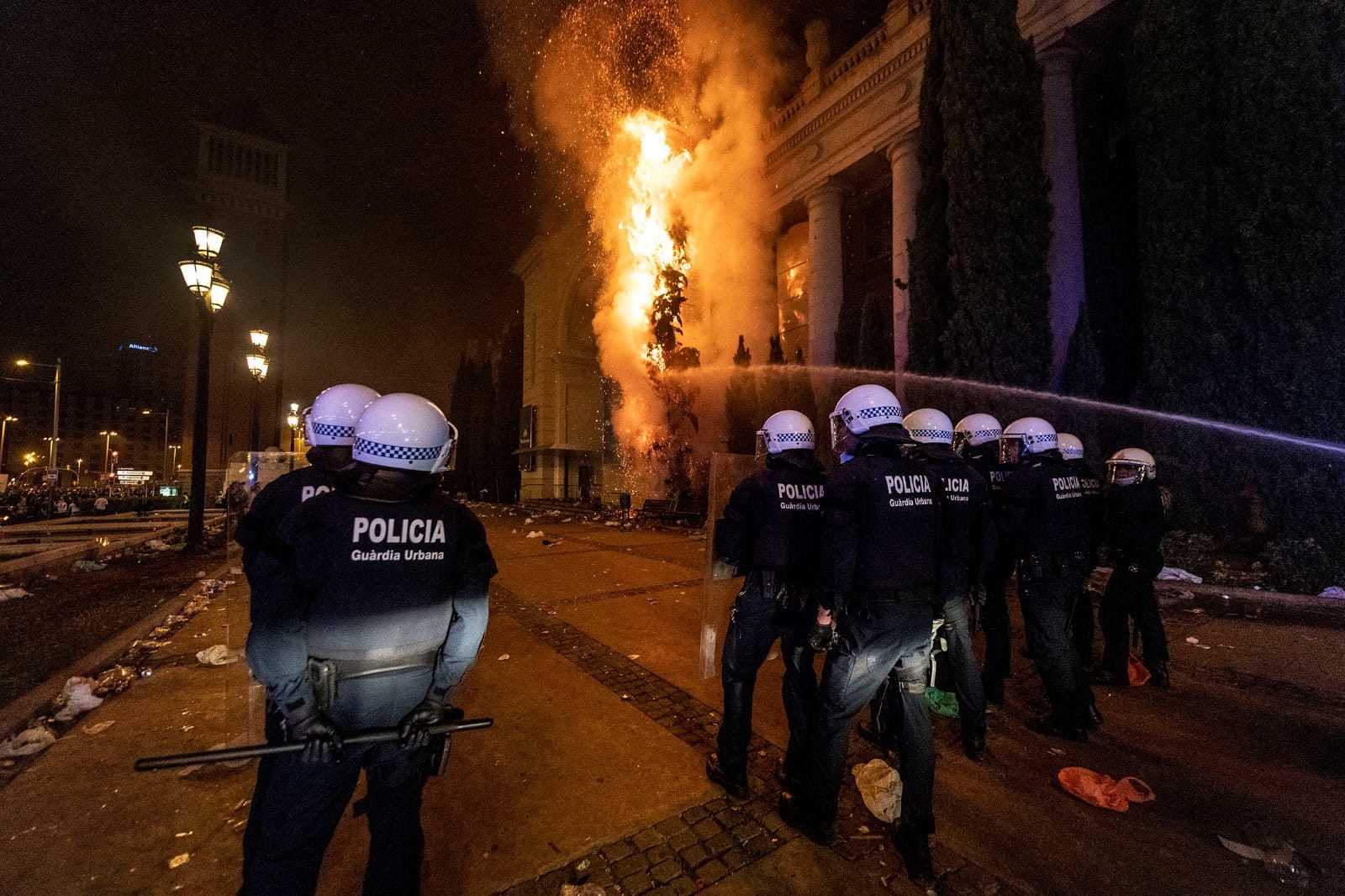 disturbios en la fiesta de la merced en Barcelona